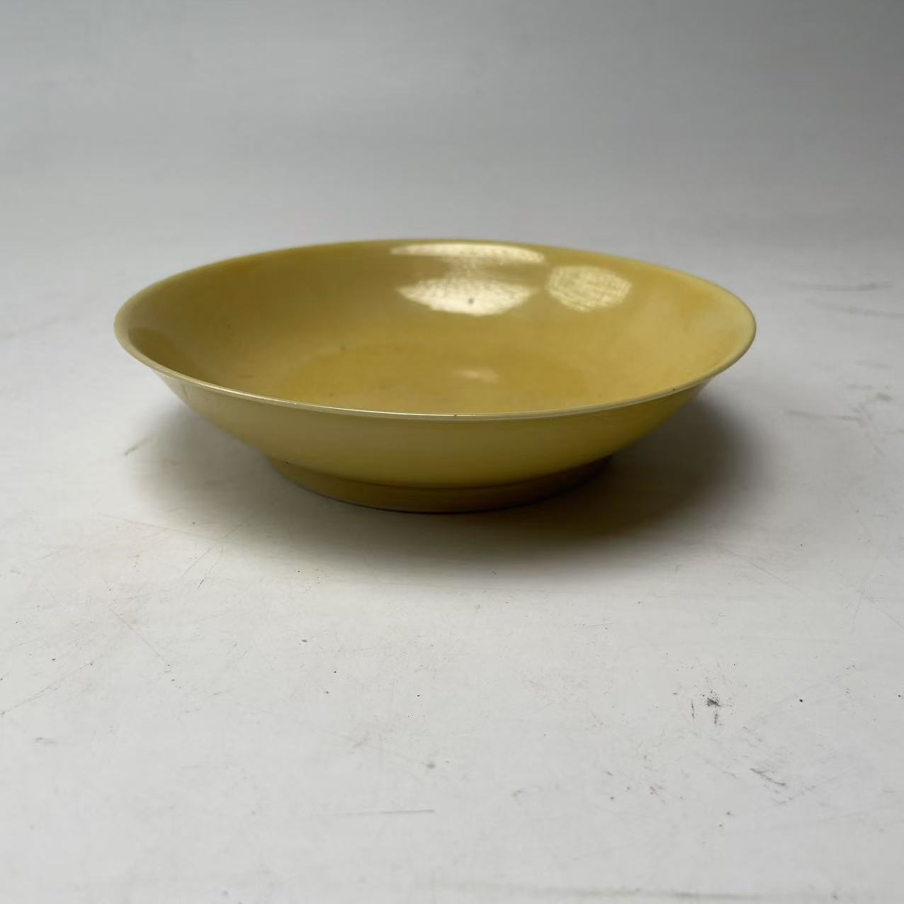 清雍正黄釉盘BY06X0217