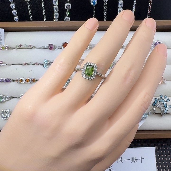 戒指未镶嵌透辉石