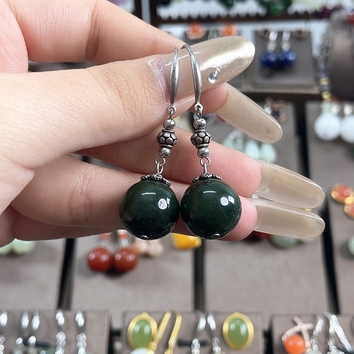 和田玉耳饰银S925镶嵌14左右