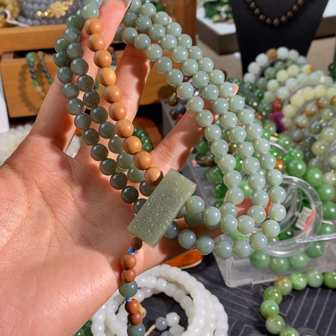 和田玉未镶嵌手链