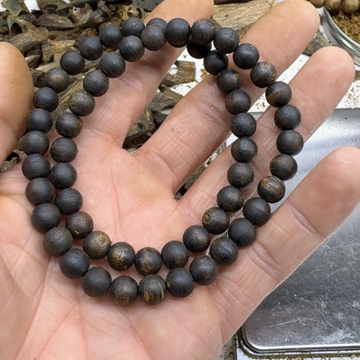 沉香手串陳*c棋楠圆珠沉水0.7手串一条14克