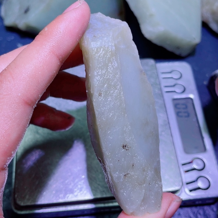 和田玉（糖玉）未镶嵌珠宝半成品