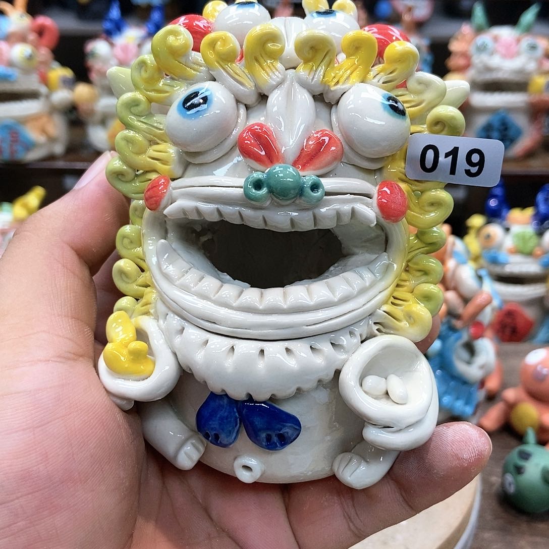 摆件直播间手工抽象陶瓷摆件019