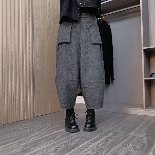 秋款百搭大口袋阔腿裤