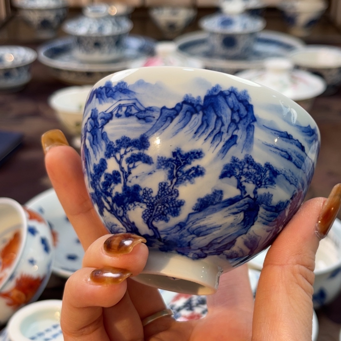 瓷片闪闪闪闪闪闪闪闪闪闪