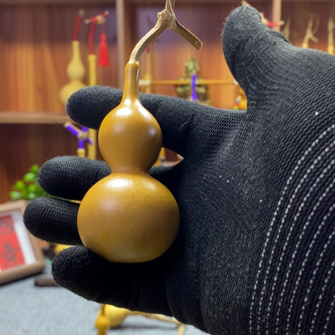 n***n天津嘴观音瓶1360元