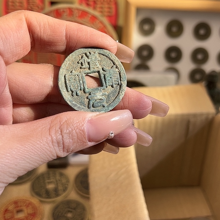 ****喵铜现代翻砂工艺作品