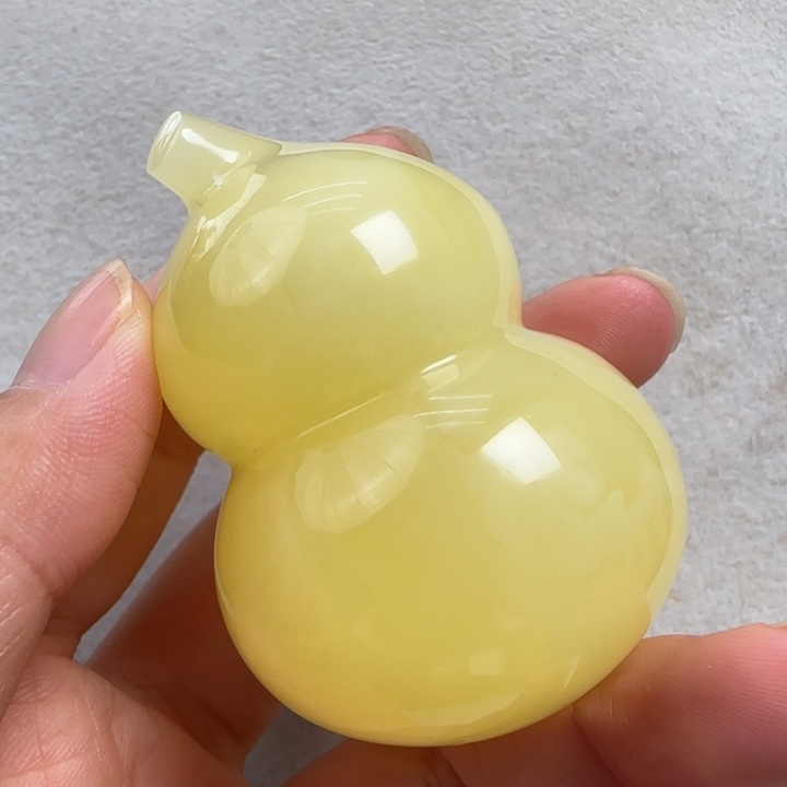 未镶嵌蜜蜡珠宝奇石