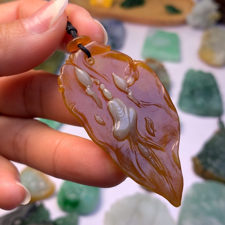 定制翡翠未镶嵌翡翠