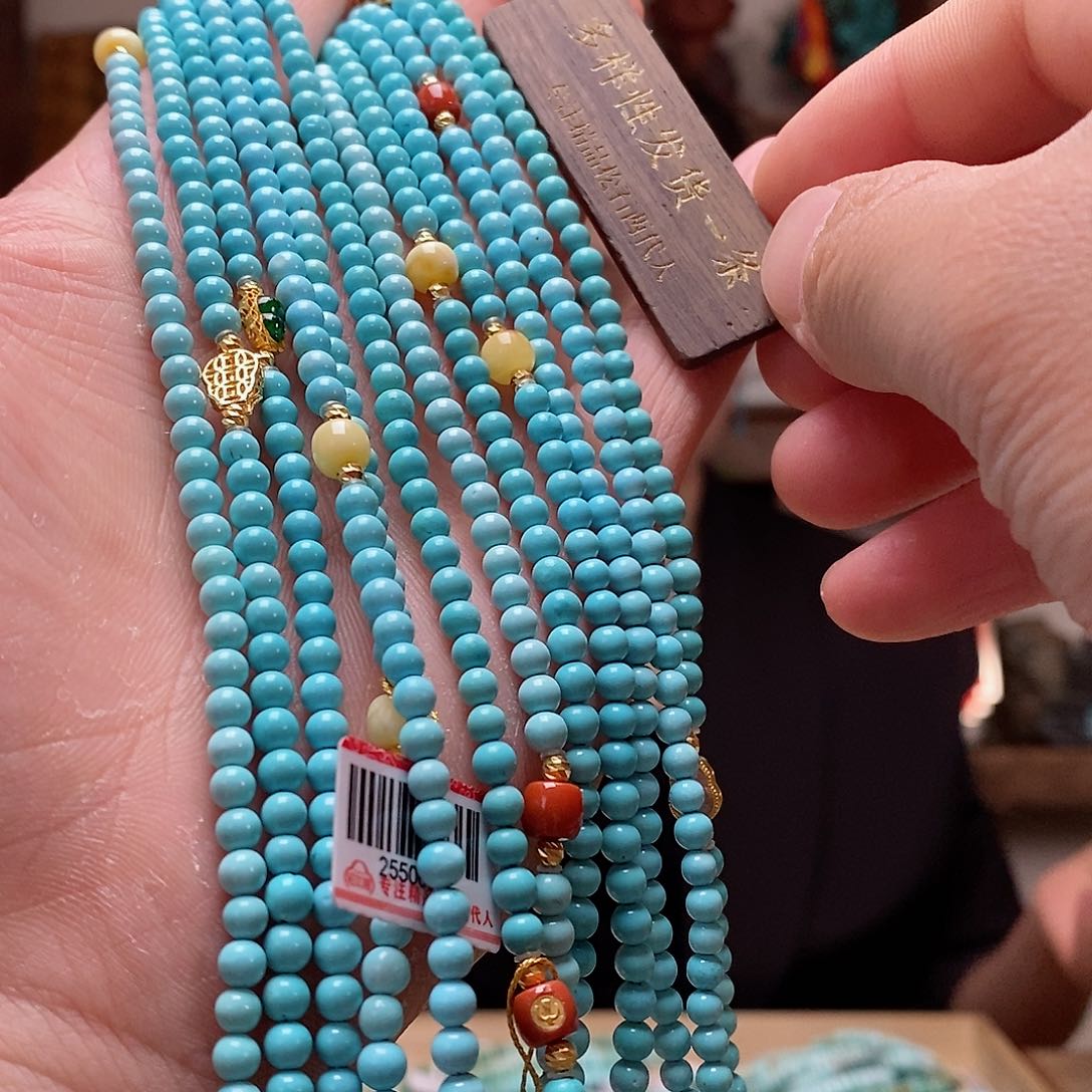 18K金镶嵌绿松石珠宝奇石安*静