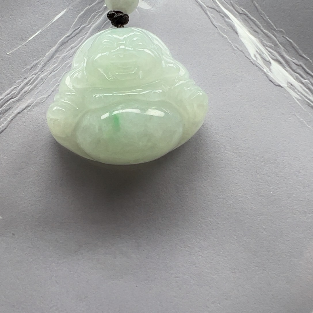 翡翠颈饰未镶嵌19.5×22.8×9.7