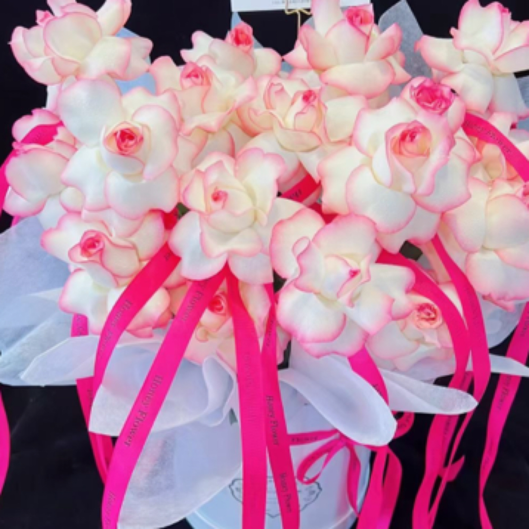 【艾莎公主】19朵艾莎玫瑰抱抱桶