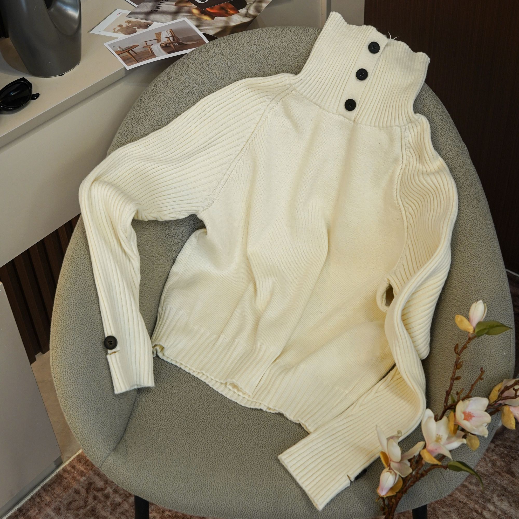 纽扣毛针织衫秋冬毛衣针织红色插肩袖长袖厚款保暖网红时尚套头