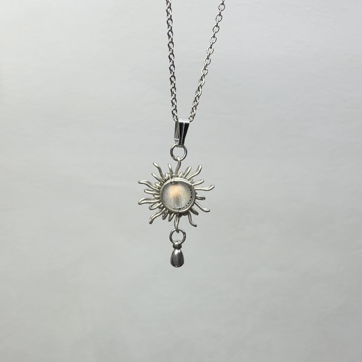钛钢项链 手工制作月光小太阳项链