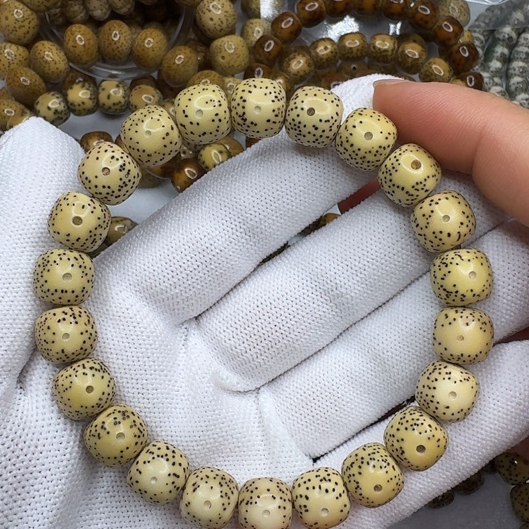 手串星月菩提10.5x9.7纯原白大眼睛