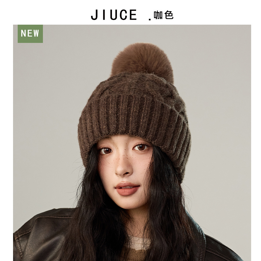 帽子女宽松大头围显脸小纯色针织帽秋冬高级感加绒保暖护耳毛线帽