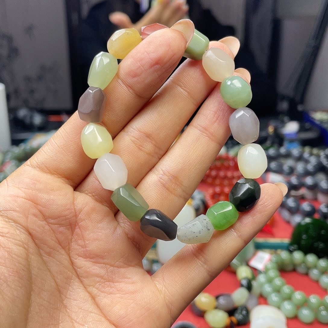 和田玉手链未镶嵌