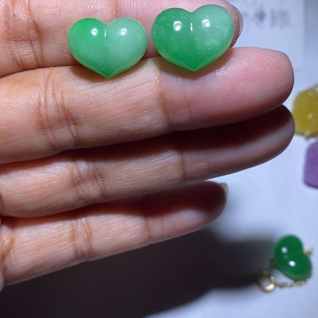 颈饰未镶嵌翡翠茉***l