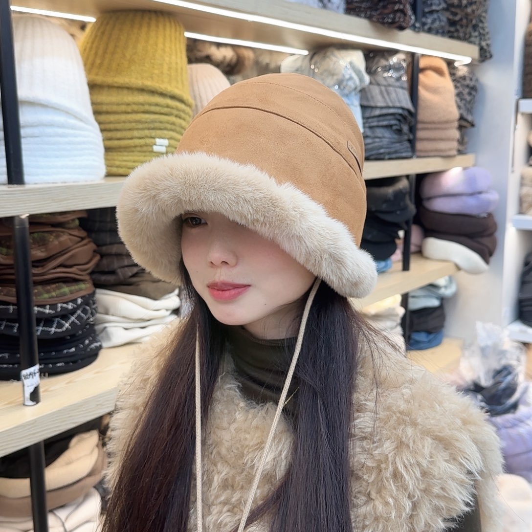 涤纶（聚酯纤维）超厚实新款保暖中咖色