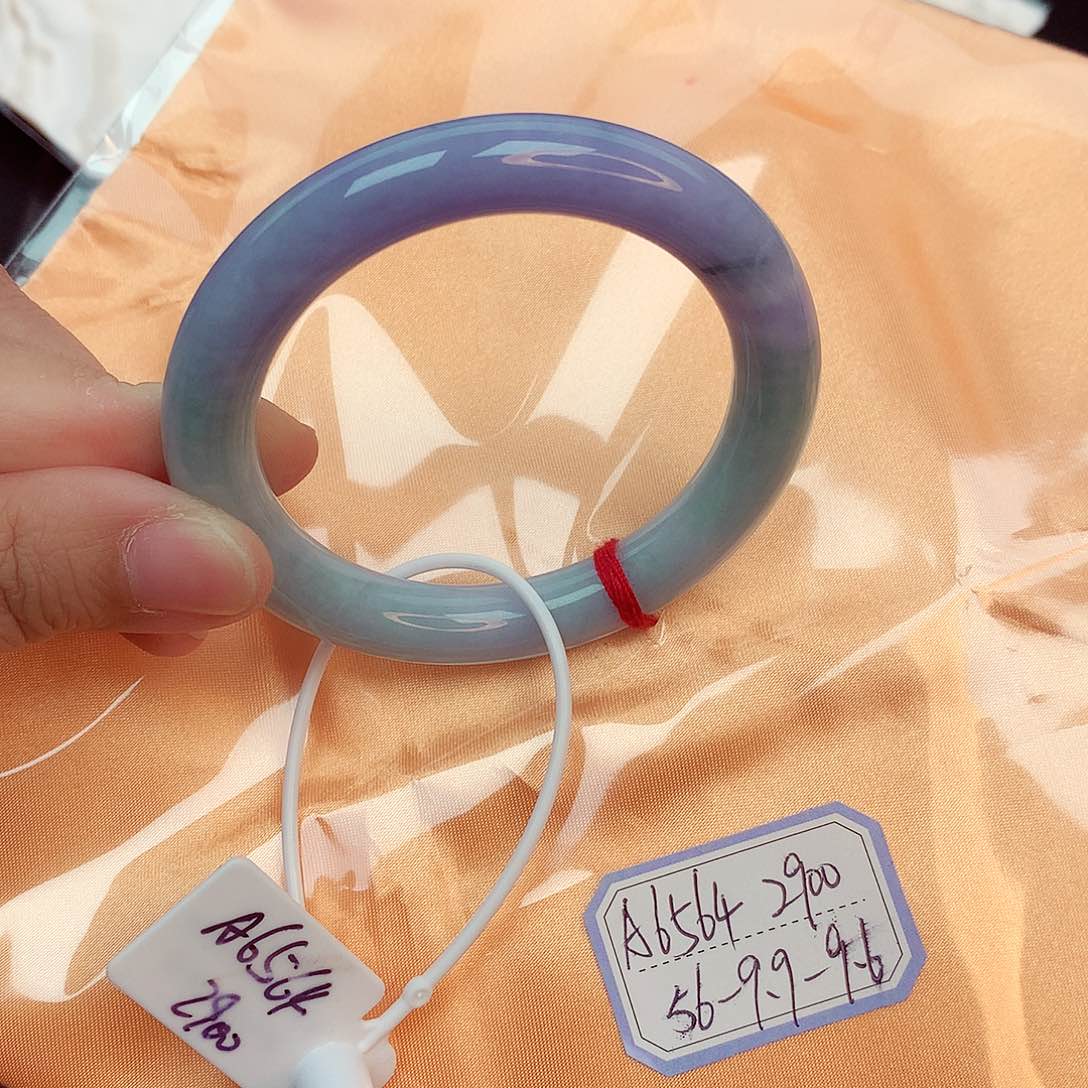 翡翠手镯未镶嵌天然缅甸翡翠A货