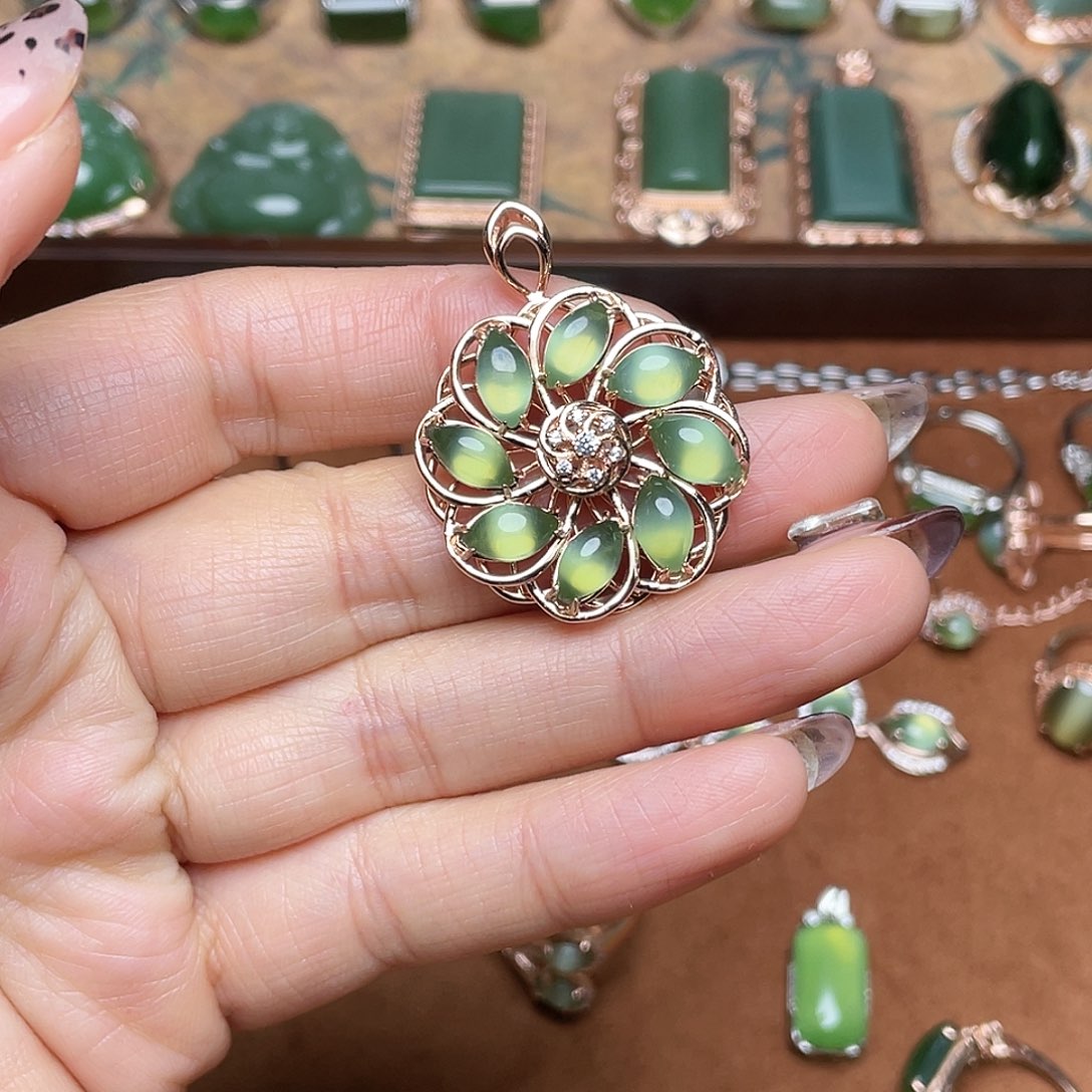 和田玉（碧玉）银S925镶嵌吊坠(不含链)吊坠