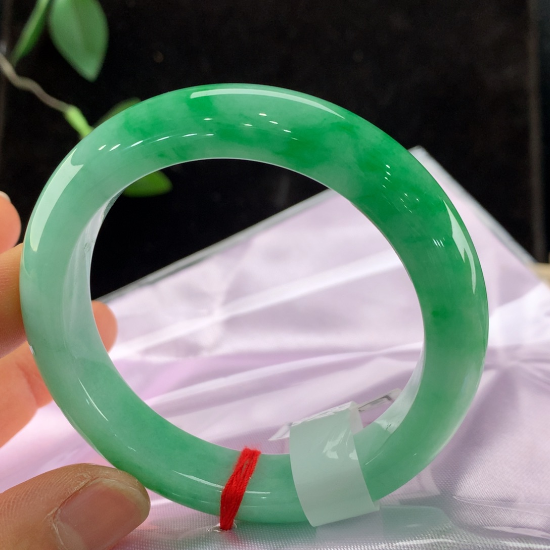 翡翠手镯未镶嵌111-0026