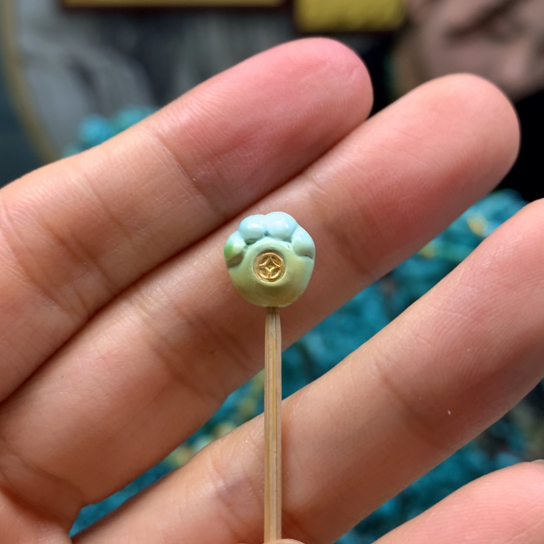 绿松石配饰未镶嵌