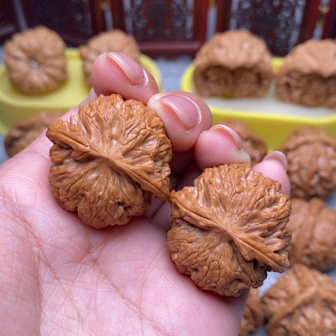 文玩核桃把件手捻苹果34全