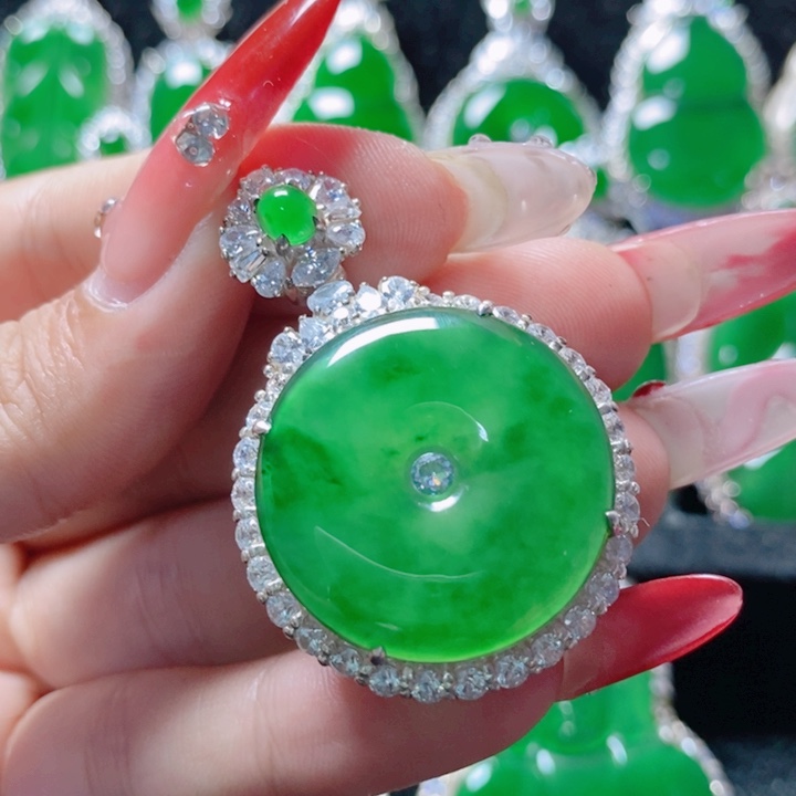 翡翠颈饰银S925镶嵌