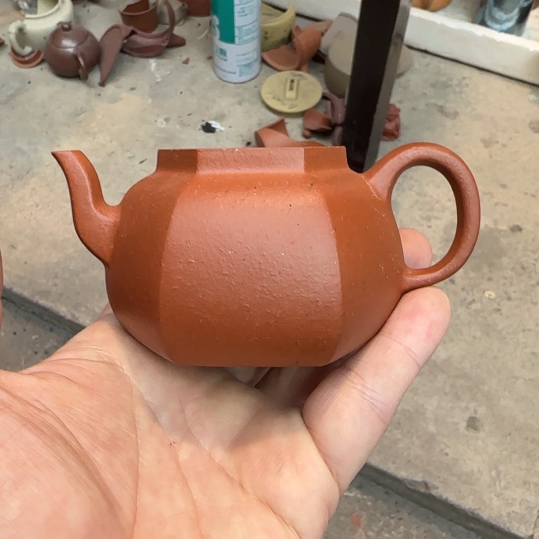 紫砂茶壶皓**肉微瑕的壶