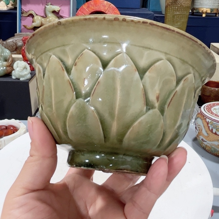 碟A****蓉器型规整精致小巧精致