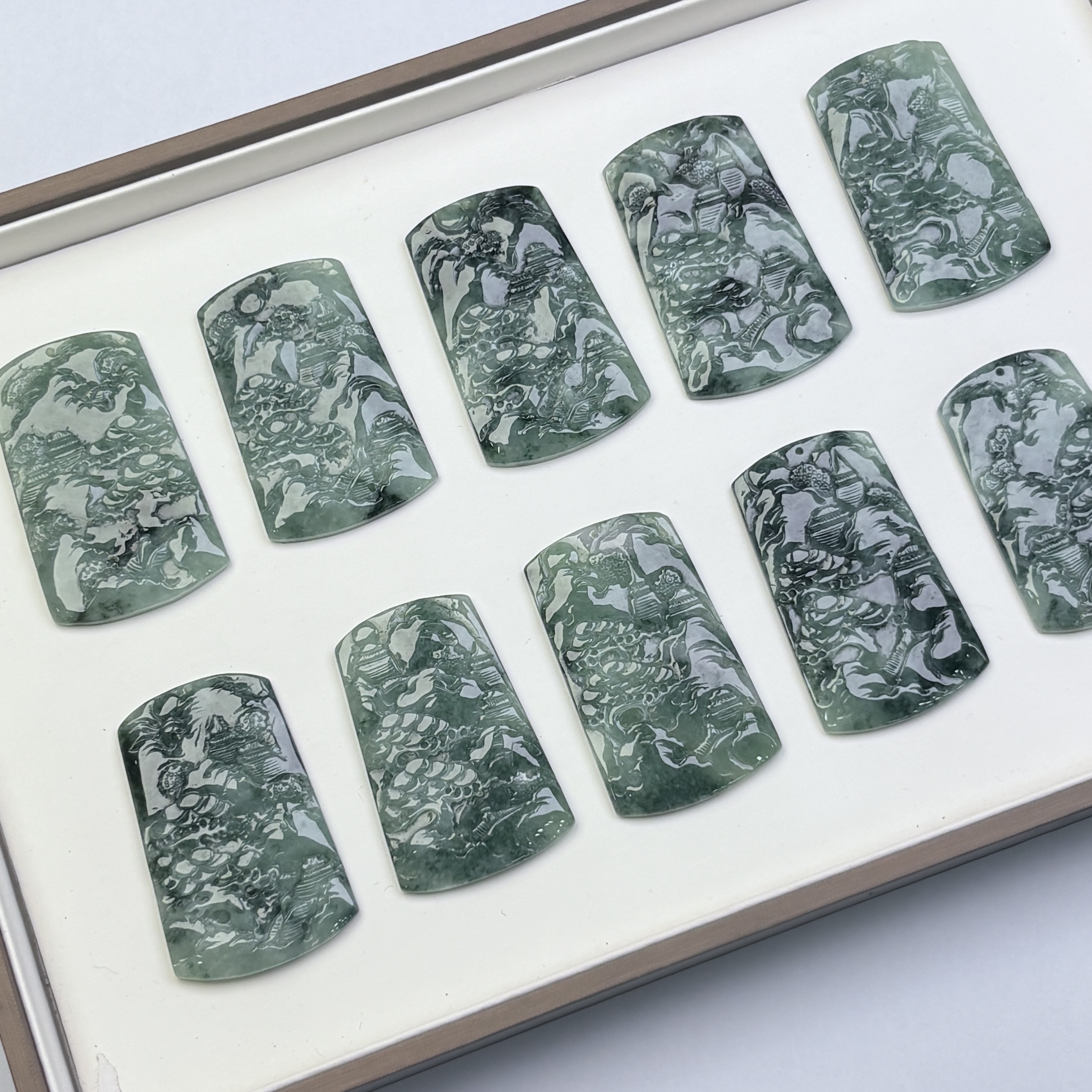 290106/天然缅甸翡翠A货山水吊坠  多样性一件发