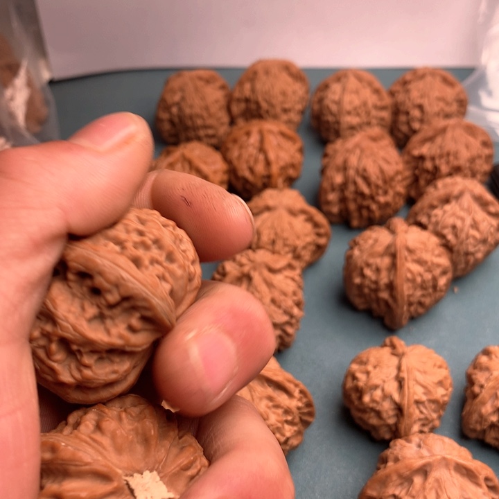 吊坠文玩核桃人***佳宫灯2