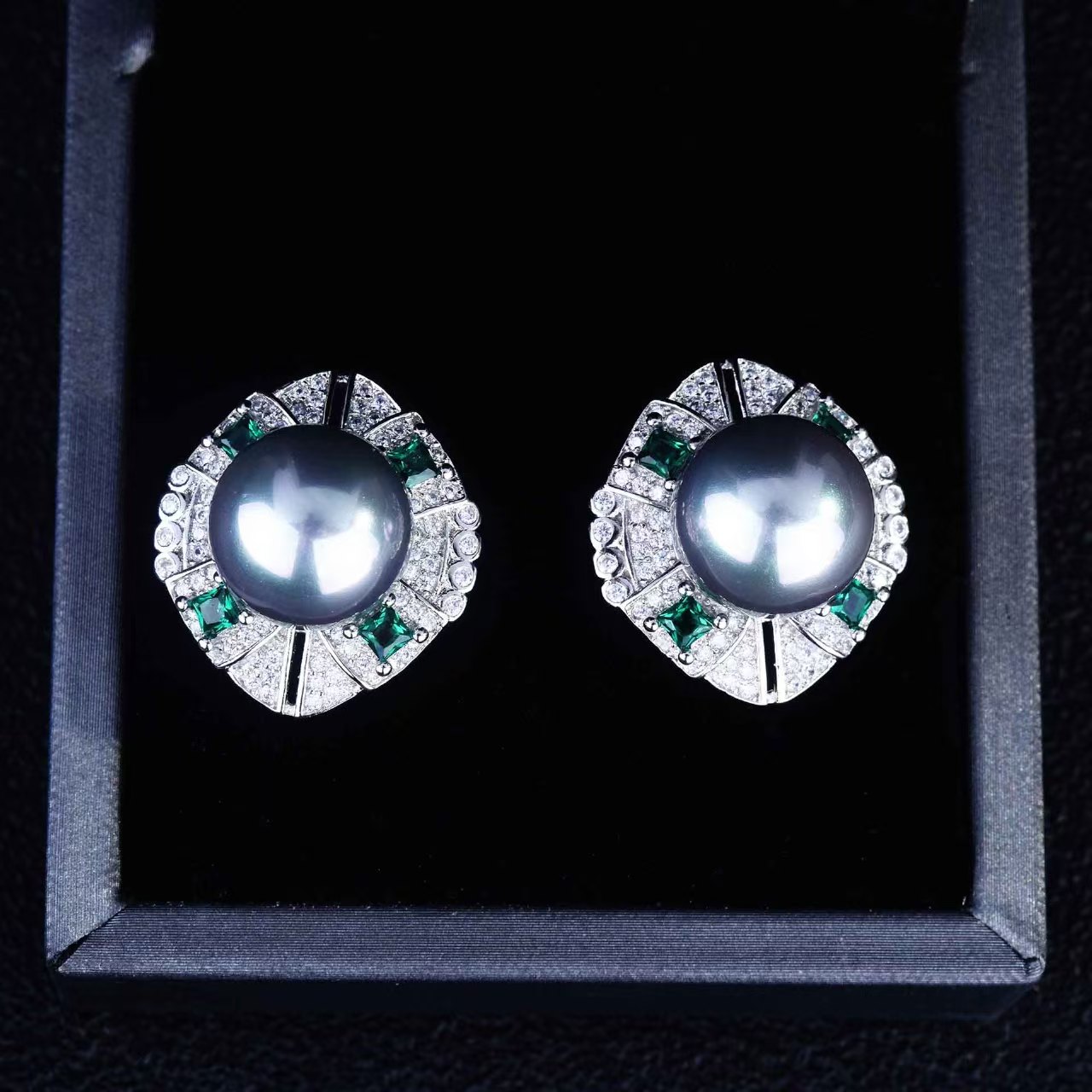 铜合金仿珍珠耳饰 轻奢气质耳钉DP337