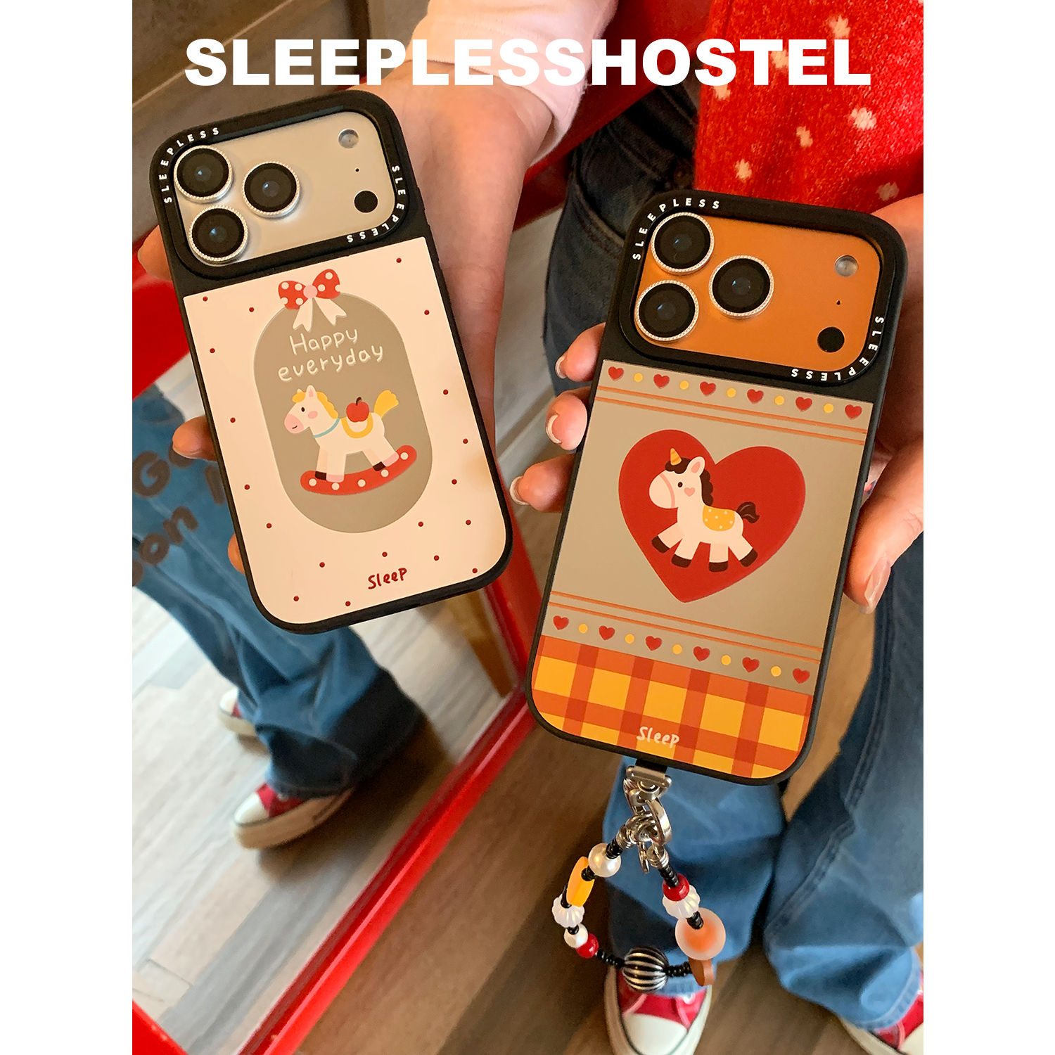 失眠招待所可爱木马ins风卡通波点圣诞新年镜面适用苹果17手机壳