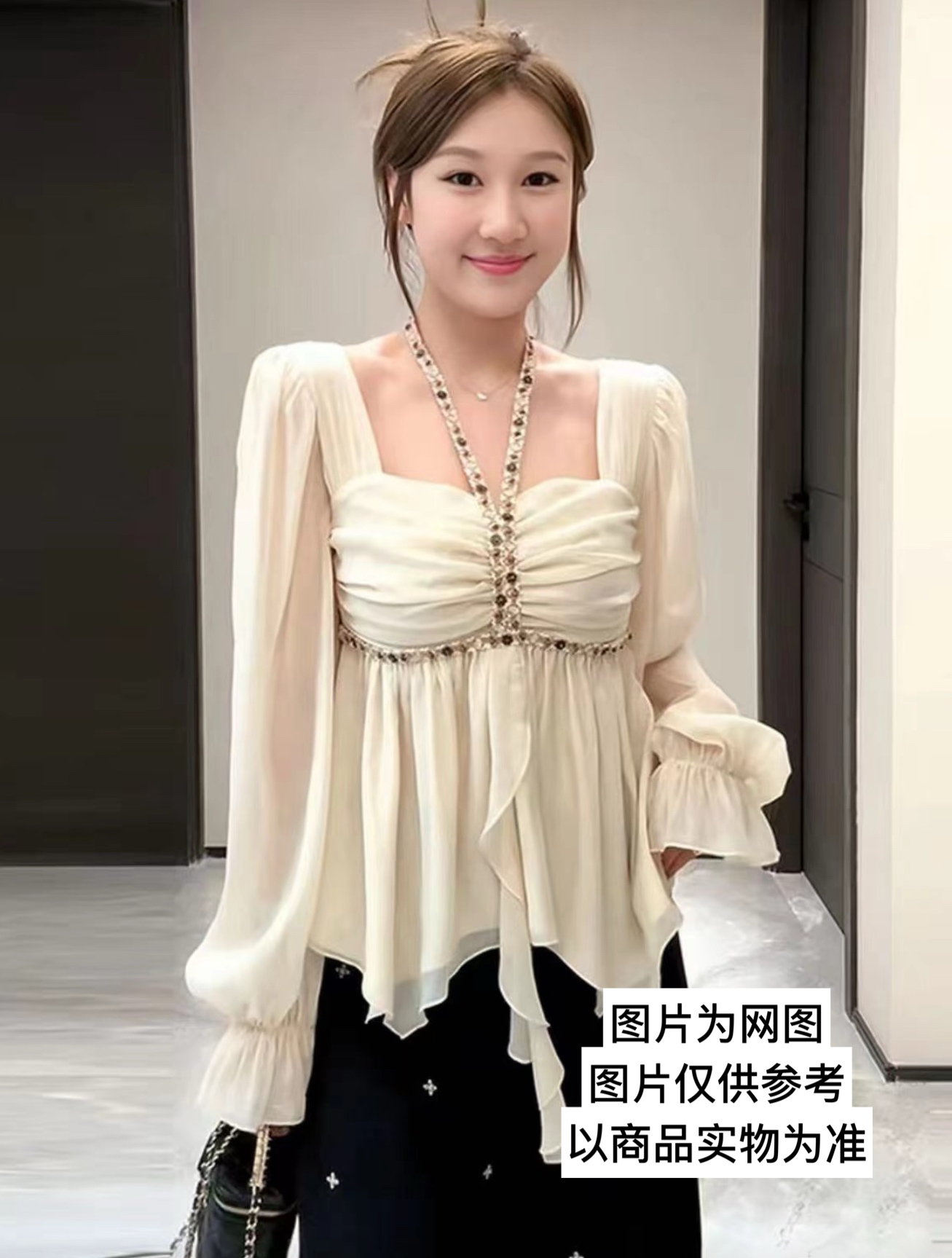 法式挂脖辣妹上衣