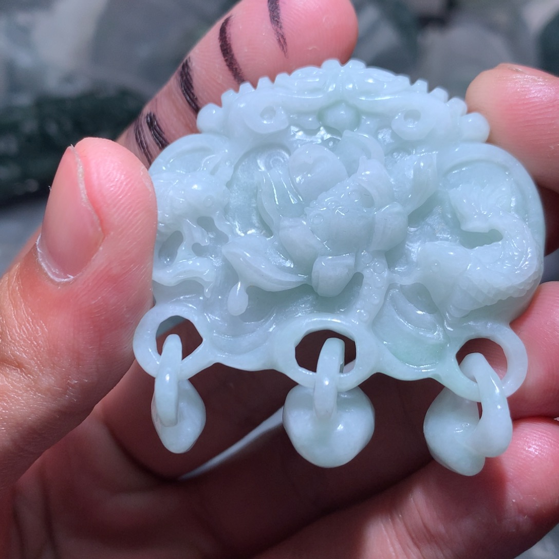 翡翠未镶嵌颈饰保真天然a货翡翠
