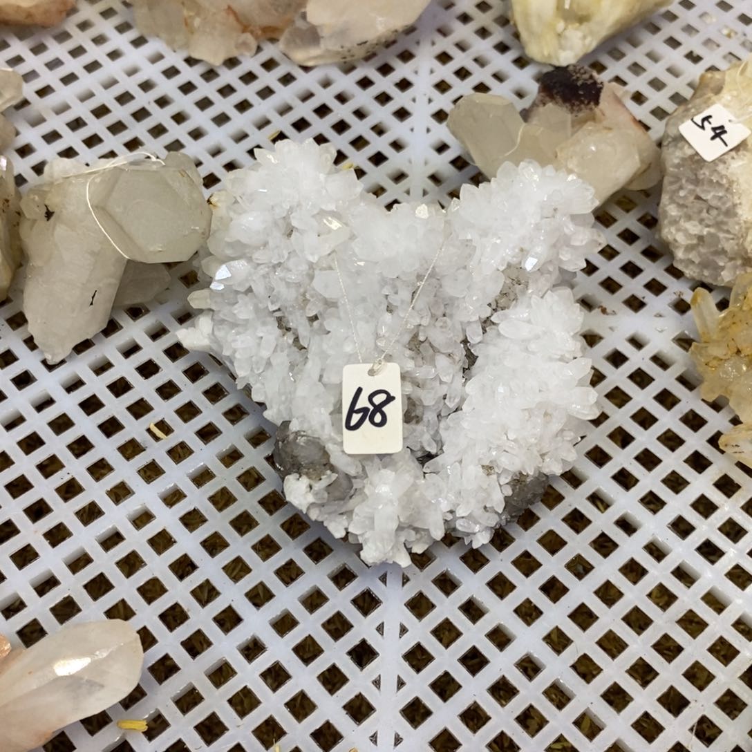 水晶水晶原石摆件未镶嵌?****?