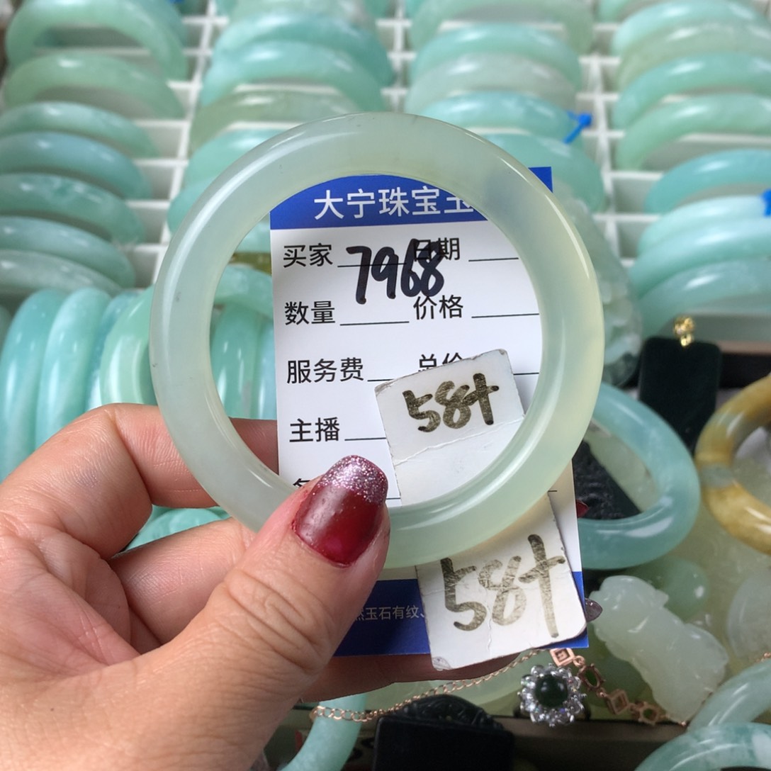 蛇纹石玉手镯未镶嵌7968