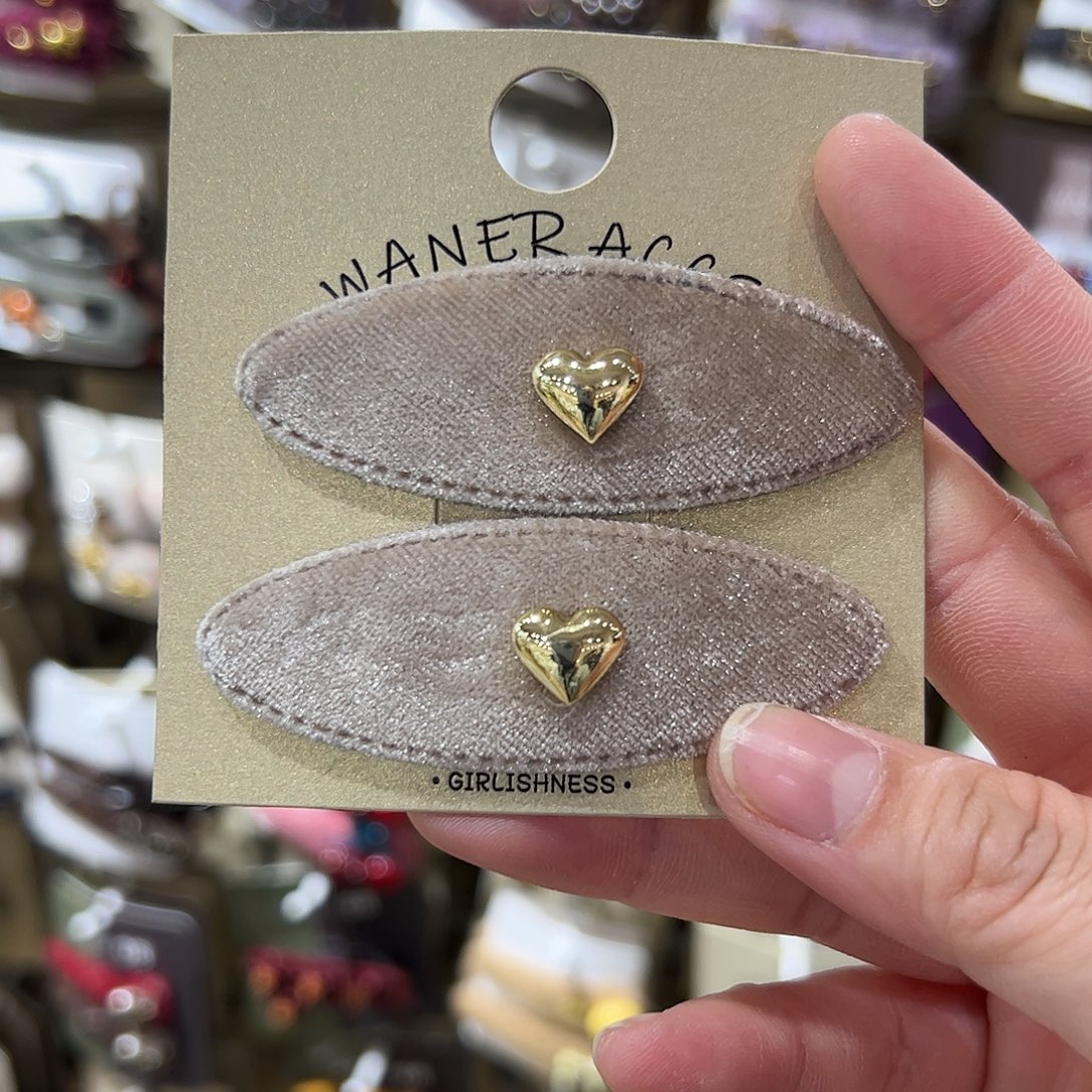 布艺非金属米色丝绒拜拜夹