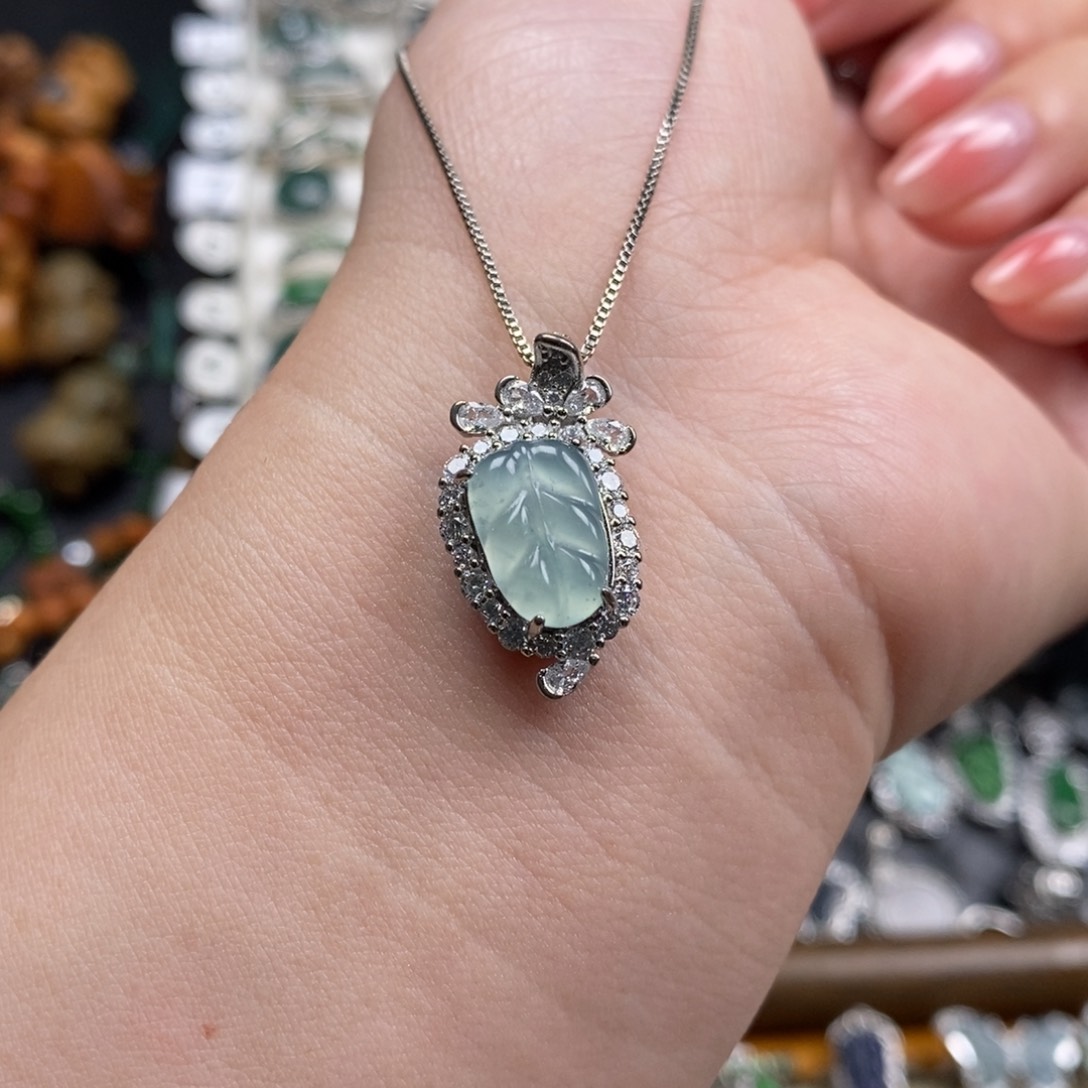 未镶嵌挂件翡翠翡翠