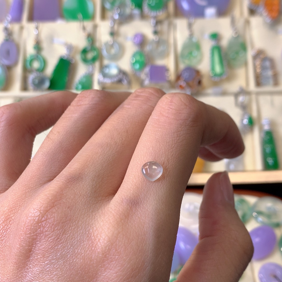 翡翠颈饰未镶嵌裸石