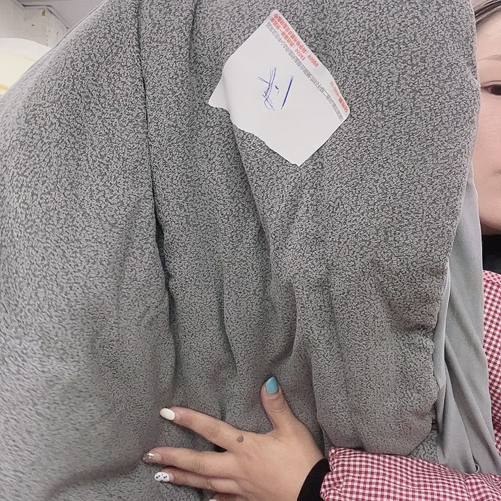 毛绒啦咯啦咯啦咯啦咯啦