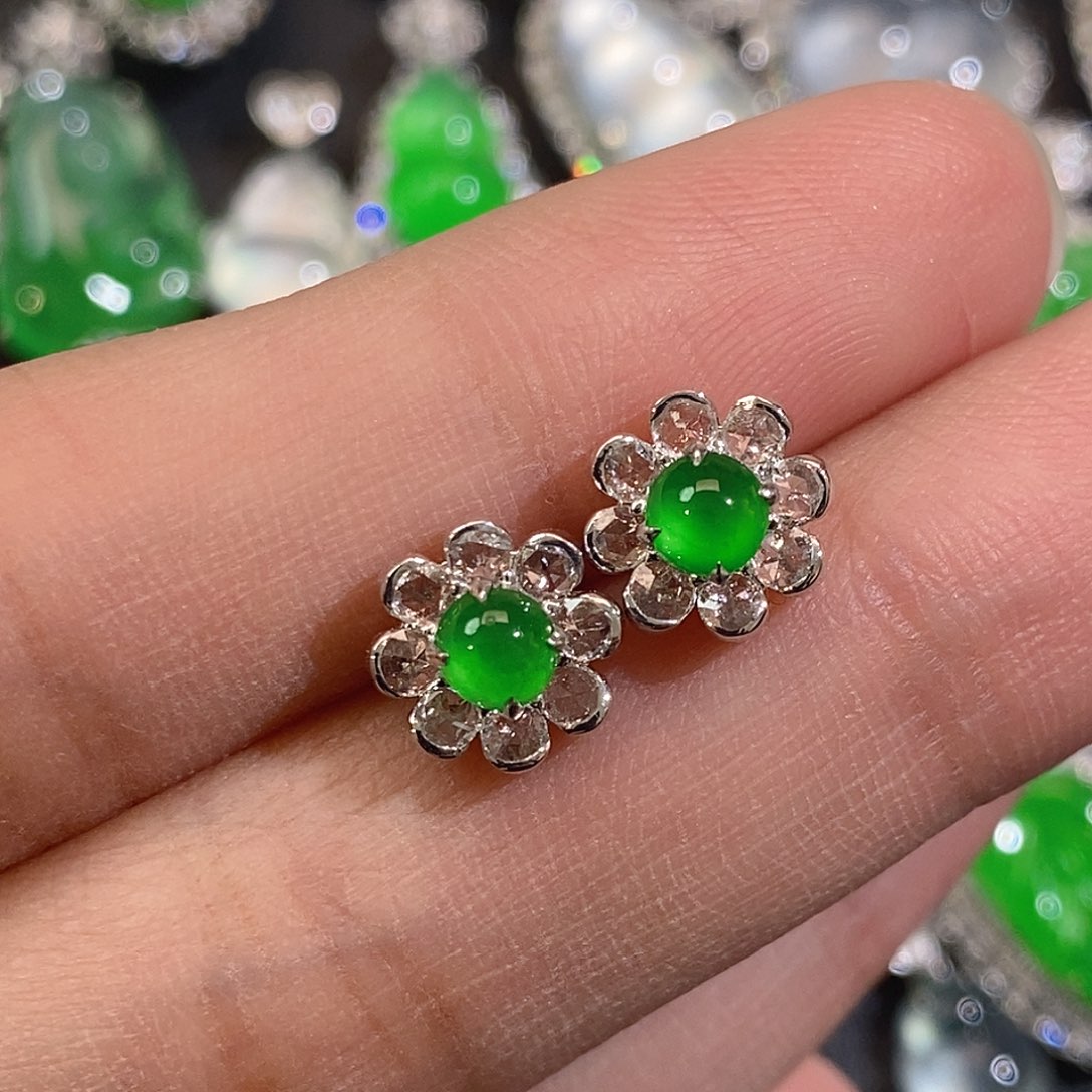 翡翠耳饰18K金镶嵌天然缅甸A货翡翠