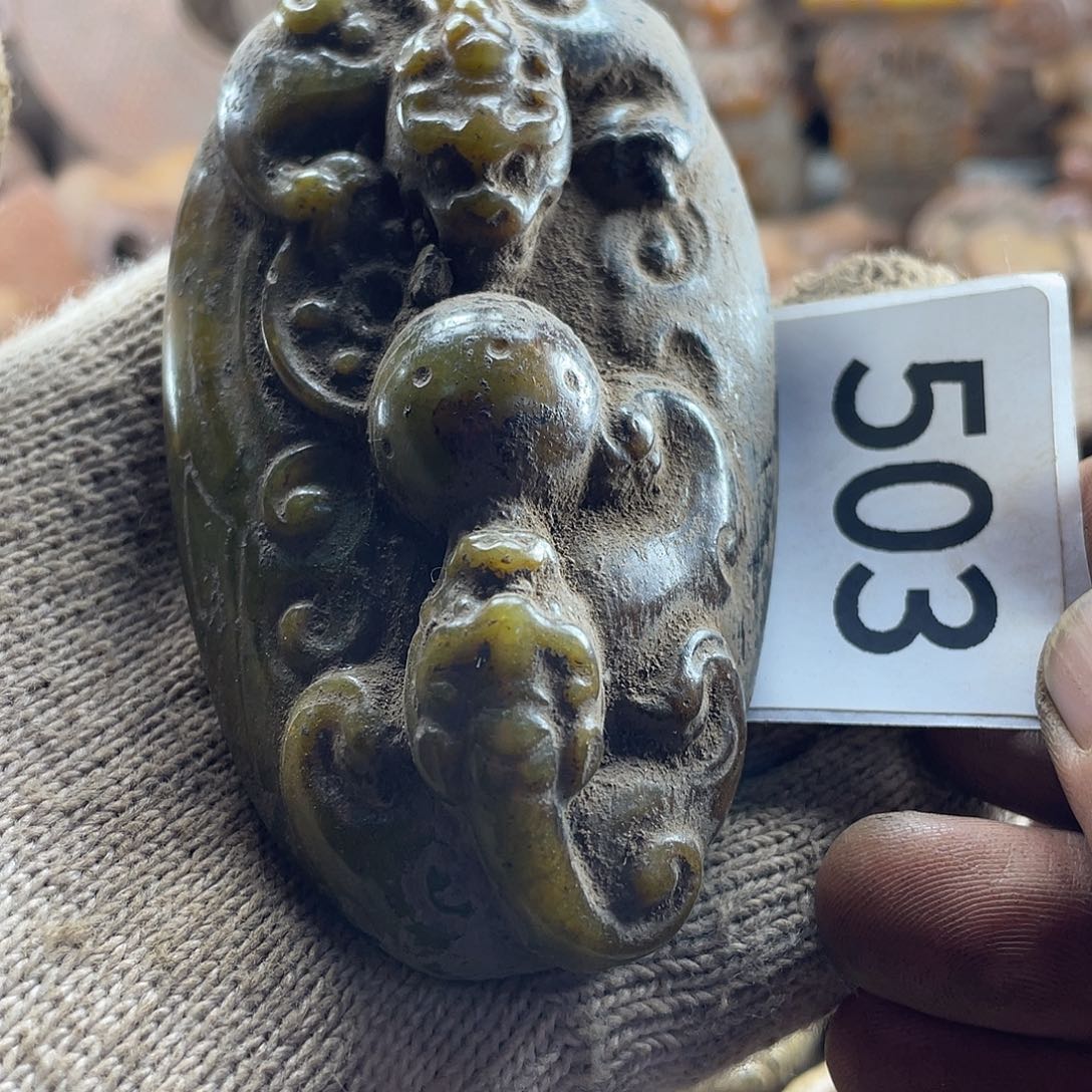 和田玉（糖玉）未镶嵌挂件