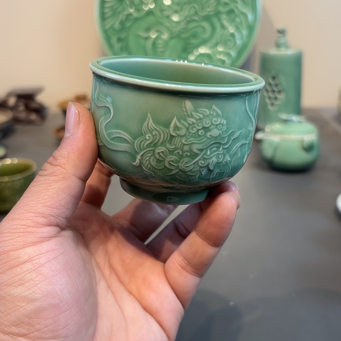 瓷片龙泉青瓷福利青瓷