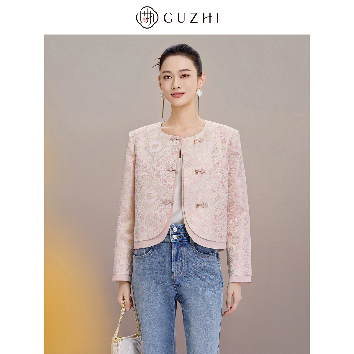 固执2026春季新款新中式复古圆领提花气质短款外套女装