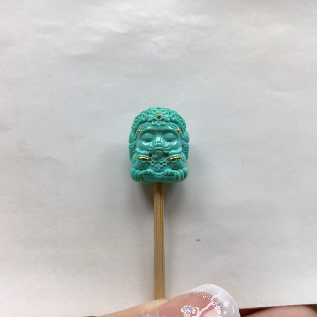 绿松石配饰未镶嵌