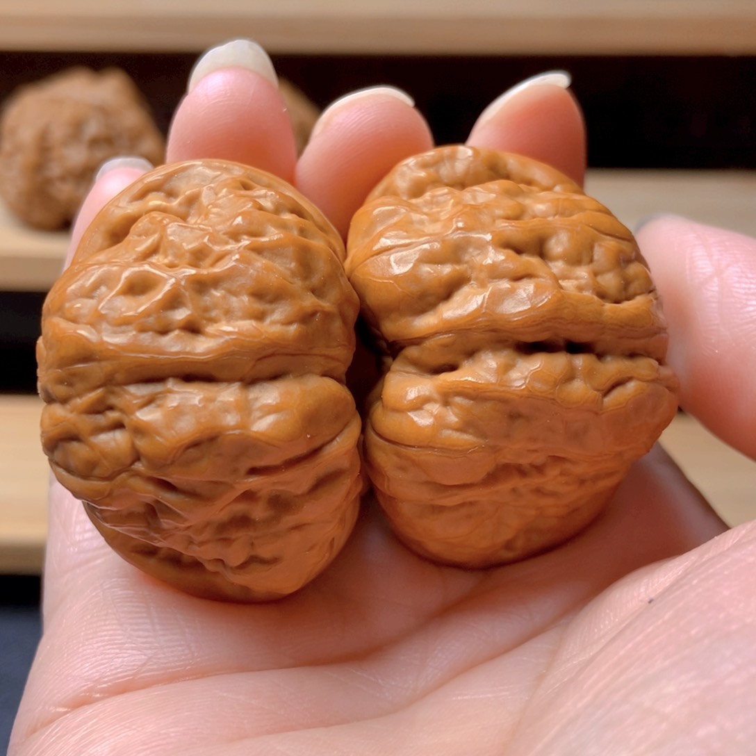 文玩核桃吊坠蛤蟆头