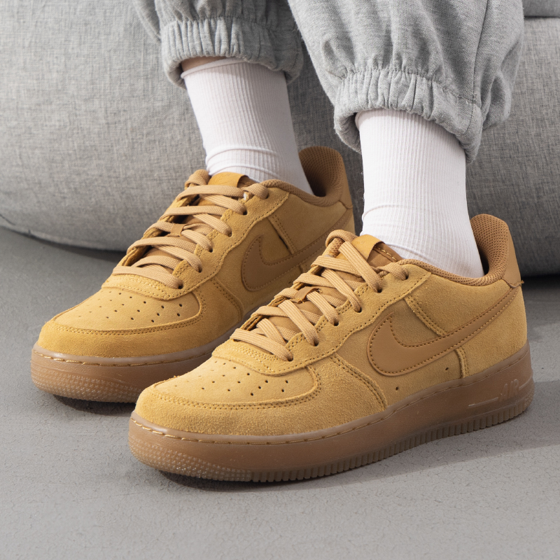 NIKE耐克Air Force 1空军一号小麦色运动女鞋板鞋HQ7476-700